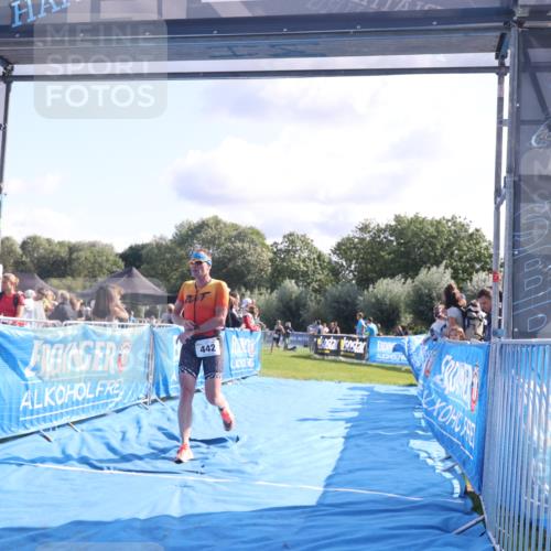 25.08.2024 - Elbe Triathlon Hamburg H.Heesch http://msf.ph/oto/6857615 25.08.2024 10:54:45 Ziel 217, 442 meine-sportfotos.de
