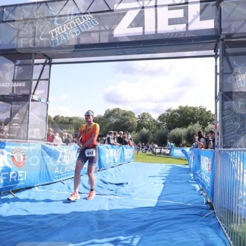 25.08.2024 - Elbe Triathlon Hamburg H.Heesch http://msf.ph/oto/6857659 25.08.2024 10:54:45 Ziel 217, 442 meine-sportfotos.de