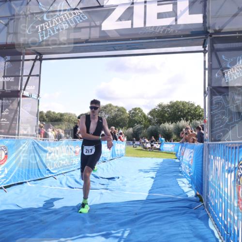 25.08.2024 - Elbe Triathlon Hamburg H.Heesch http://msf.ph/oto/6857774 25.08.2024 10:54:52 Ziel 217, 442 meine-sportfotos.de