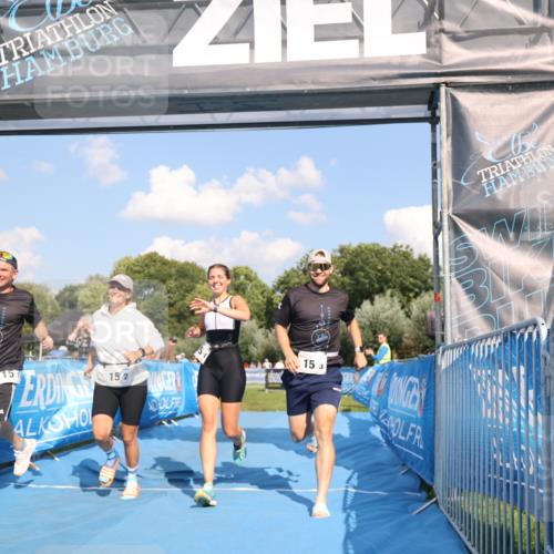25.08.2024 - Elbe Triathlon Hamburg H.Heesch http://msf.ph/oto/6857784 25.08.2024 16:18:29 Ziel  meine-sportfotos.de