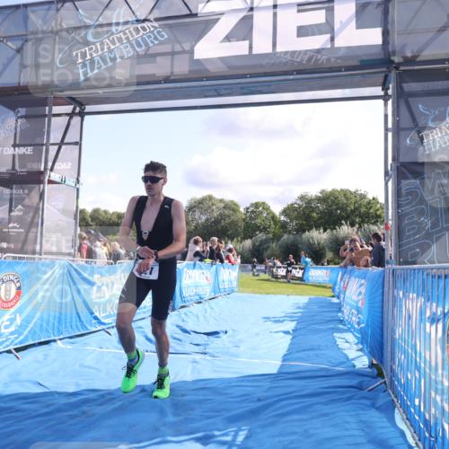 25.08.2024 - Elbe Triathlon Hamburg H.Heesch http://msf.ph/oto/6857785 25.08.2024 10:54:52 Ziel 217, 442 meine-sportfotos.de
