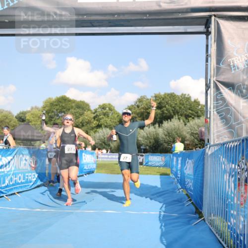25.08.2024 - Elbe Triathlon Hamburg H.Heesch http://msf.ph/oto/6857898 25.08.2024 16:19:41 Ziel  meine-sportfotos.de