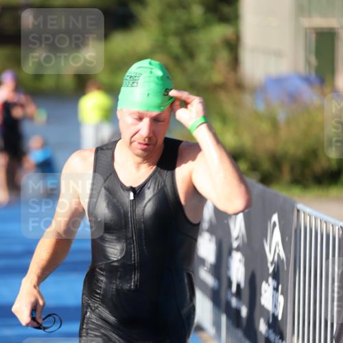 25.08.2024 - Elbe Triathlon Hamburg H.Heesch http://msf.ph/oto/6857926 25.08.2024 09:07:27 Schwimmen 224, 234, 321, 325, 326, 1851 meine-sportfotos.de