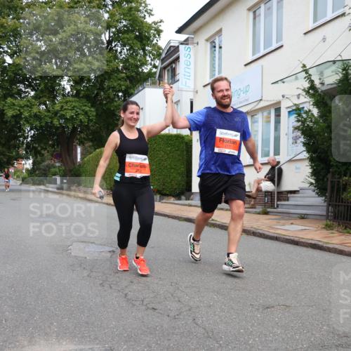25.08.2024 - 20. Blankeneser Heldenlauf Strokosch-Dieckow http://msf.ph/oto/6857938 25.08.2024 09:49:55 Ziel 119, 211, 212 meine-sportfotos.de