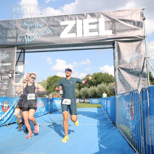 25.08.2024 - Elbe Triathlon Hamburg H.Heesch http://msf.ph/oto/6857963 25.08.2024 16:19:42 Ziel  meine-sportfotos.de