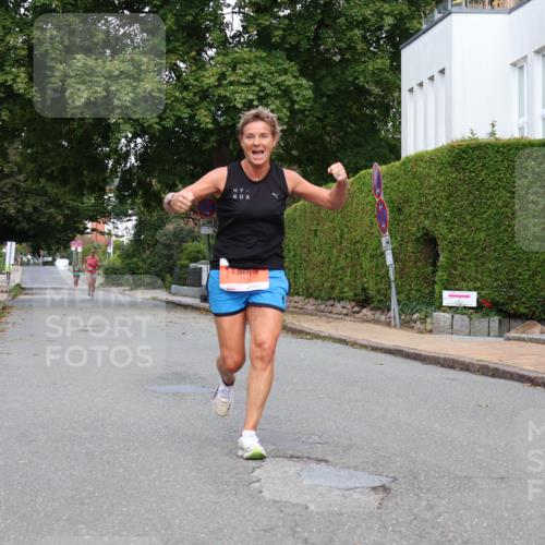 25.08.2024 - 20. Blankeneser Heldenlauf Strokosch-Dieckow http://msf.ph/oto/6858000 25.08.2024 09:50:04 Ziel 119 meine-sportfotos.de