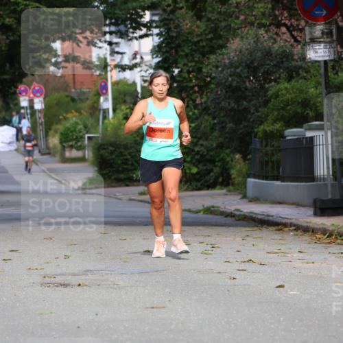 25.08.2024 - 20. Blankeneser Heldenlauf Strokosch-Dieckow http://msf.ph/oto/6858094 25.08.2024 09:50:21 Ziel 122 meine-sportfotos.de