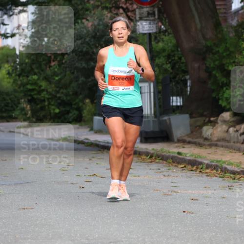 25.08.2024 - 20. Blankeneser Heldenlauf Strokosch-Dieckow http://msf.ph/oto/6858105 25.08.2024 09:50:23 Ziel 122 meine-sportfotos.de