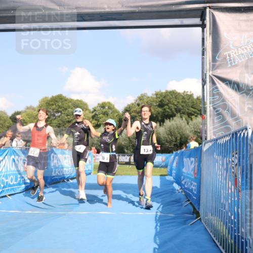25.08.2024 - Elbe Triathlon Hamburg H.Heesch http://msf.ph/oto/6858107 25.08.2024 16:22:18 Ziel  meine-sportfotos.de