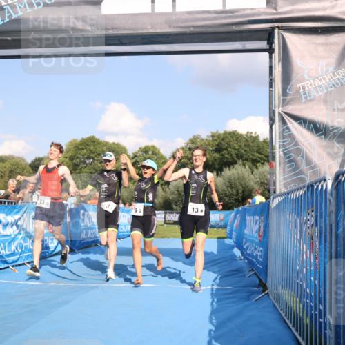 25.08.2024 - Elbe Triathlon Hamburg H.Heesch http://msf.ph/oto/6858120 25.08.2024 16:22:18 Ziel  meine-sportfotos.de
