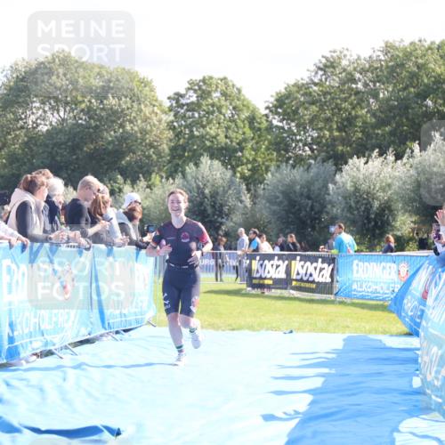 25.08.2024 - Elbe Triathlon Hamburg H.Heesch http://msf.ph/oto/6858232 25.08.2024 10:56:16 Ziel 150 meine-sportfotos.de