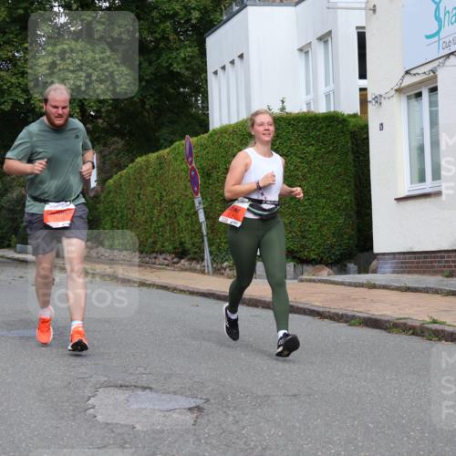 25.08.2024 - 20. Blankeneser Heldenlauf Strokosch-Dieckow http://msf.ph/oto/6858254 25.08.2024 09:51:05 Ziel 102, 114, 123, 241 meine-sportfotos.de