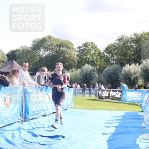 25.08.2024 - Elbe Triathlon Hamburg H.Heesch http://msf.ph/oto/6858257 25.08.2024 10:56:17 Ziel 150 meine-sportfotos.de