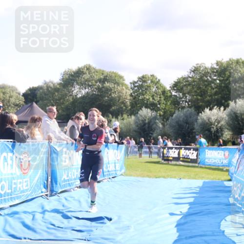25.08.2024 - Elbe Triathlon Hamburg H.Heesch http://msf.ph/oto/6858267 25.08.2024 10:56:17 Ziel 150 meine-sportfotos.de