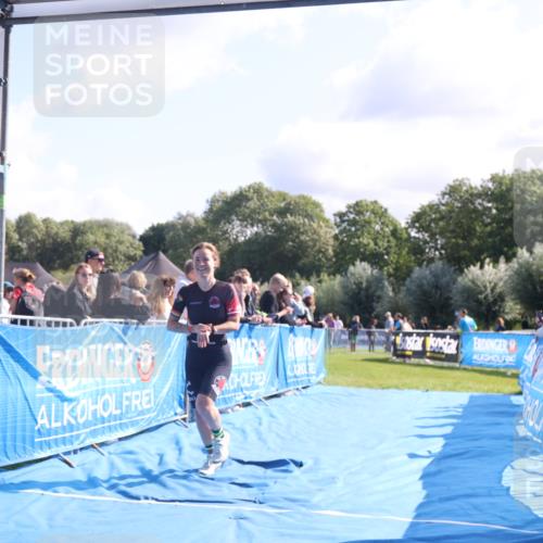 25.08.2024 - Elbe Triathlon Hamburg H.Heesch http://msf.ph/oto/6858298 25.08.2024 10:56:17 Ziel 150 meine-sportfotos.de