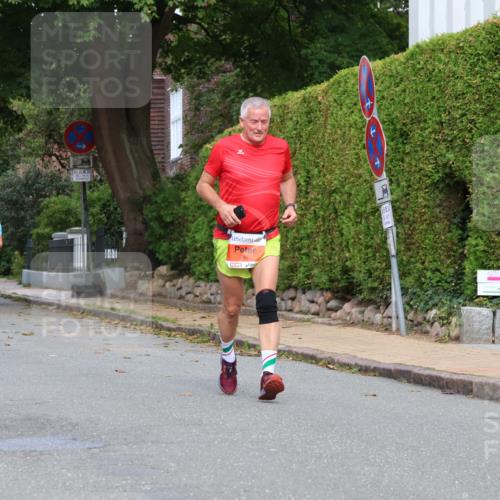 25.08.2024 - 20. Blankeneser Heldenlauf Strokosch-Dieckow http://msf.ph/oto/6858302 25.08.2024 09:51:08 Ziel 102, 114, 123, 241 meine-sportfotos.de