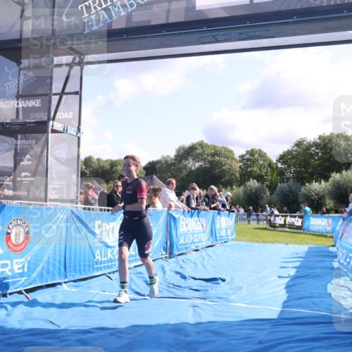 25.08.2024 - Elbe Triathlon Hamburg H.Heesch http://msf.ph/oto/6858331 25.08.2024 10:56:18 Ziel 150 meine-sportfotos.de