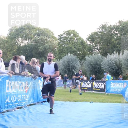 25.08.2024 - Elbe Triathlon Hamburg H.Heesch http://msf.ph/oto/6858380 25.08.2024 10:56:34 Ziel 170 meine-sportfotos.de