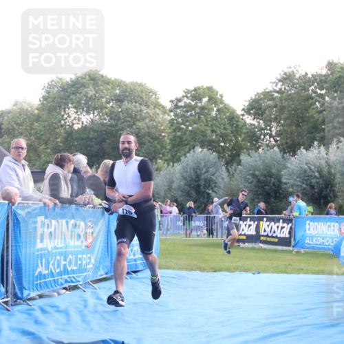 25.08.2024 - Elbe Triathlon Hamburg H.Heesch http://msf.ph/oto/6858393 25.08.2024 10:56:34 Ziel 170 meine-sportfotos.de