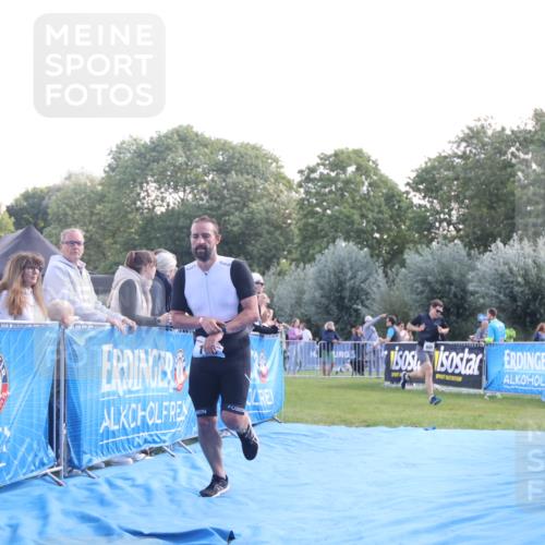 25.08.2024 - Elbe Triathlon Hamburg H.Heesch http://msf.ph/oto/6858412 25.08.2024 10:56:34 Ziel 170 meine-sportfotos.de