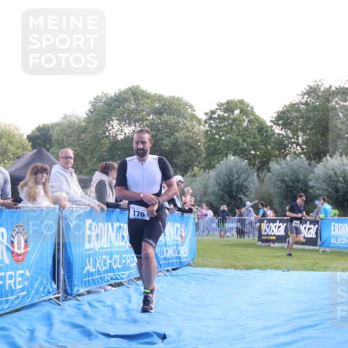 25.08.2024 - Elbe Triathlon Hamburg H.Heesch http://msf.ph/oto/6858425 25.08.2024 10:56:34 Ziel 170 meine-sportfotos.de