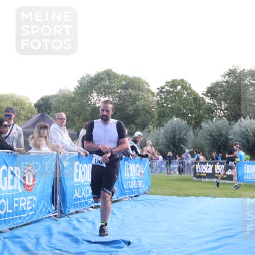 25.08.2024 - Elbe Triathlon Hamburg H.Heesch http://msf.ph/oto/6858441 25.08.2024 10:56:34 Ziel 170 meine-sportfotos.de