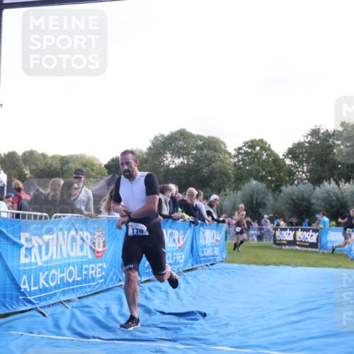25.08.2024 - Elbe Triathlon Hamburg H.Heesch http://msf.ph/oto/6858465 25.08.2024 10:56:35 Ziel 170 meine-sportfotos.de