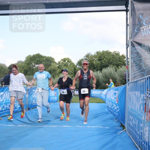 25.08.2024 - Elbe Triathlon Hamburg H.Heesch http://msf.ph/oto/6858502 25.08.2024 16:26:08 Ziel  meine-sportfotos.de