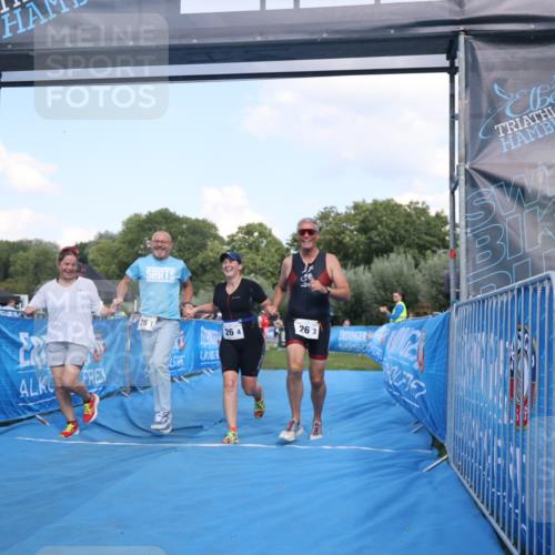 25.08.2024 - Elbe Triathlon Hamburg H.Heesch http://msf.ph/oto/6858522 25.08.2024 16:26:08 Ziel  meine-sportfotos.de