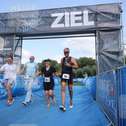 25.08.2024 - Elbe Triathlon Hamburg H.Heesch http://msf.ph/oto/6858563 25.08.2024 16:26:09 Ziel  meine-sportfotos.de