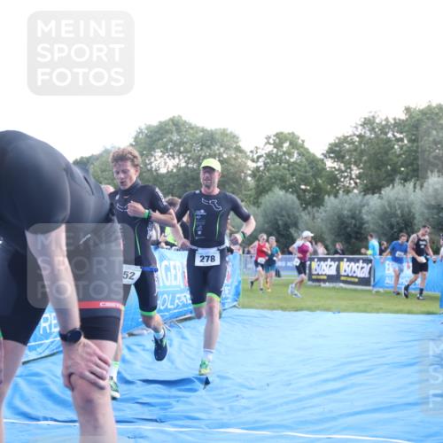 25.08.2024 - Elbe Triathlon Hamburg H.Heesch http://msf.ph/oto/6858655 25.08.2024 10:57:00 Ziel 127, 200, 252, 278, 309 meine-sportfotos.de