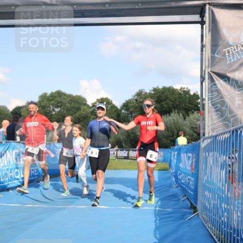 25.08.2024 - Elbe Triathlon Hamburg H.Heesch http://msf.ph/oto/6858656 25.08.2024 16:26:27 Ziel  meine-sportfotos.de