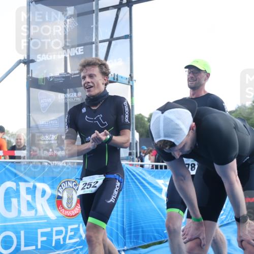 25.08.2024 - Elbe Triathlon Hamburg H.Heesch http://msf.ph/oto/6858680 25.08.2024 10:57:01 Ziel 127, 200, 252, 278, 309 meine-sportfotos.de