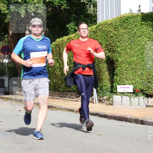 25.08.2024 - 20. Blankeneser Heldenlauf Strokosch-Dieckow http://msf.ph/oto/6858684 25.08.2024 09:52:36 Ziel 183, 224, 248, 263, 267 meine-sportfotos.de