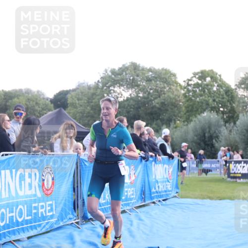 25.08.2024 - Elbe Triathlon Hamburg H.Heesch http://msf.ph/oto/6858725 25.08.2024 10:57:05 Ziel 127, 156, 200, 252, 278 meine-sportfotos.de