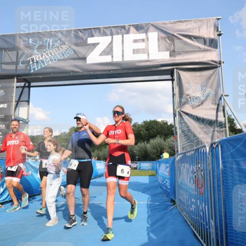 25.08.2024 - Elbe Triathlon Hamburg H.Heesch http://msf.ph/oto/6858731 25.08.2024 16:26:28 Ziel  meine-sportfotos.de