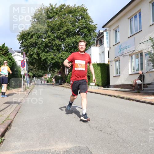 25.08.2024 - 20. Blankeneser Heldenlauf Strokosch-Dieckow http://msf.ph/oto/6858747 25.08.2024 09:52:39 Ziel 183, 224, 248, 263, 267 meine-sportfotos.de