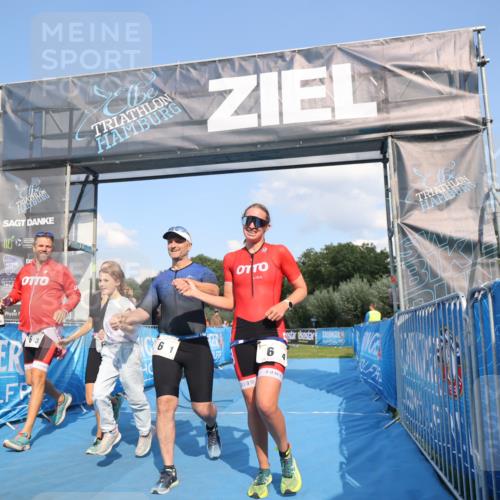 25.08.2024 - Elbe Triathlon Hamburg H.Heesch http://msf.ph/oto/6858749 25.08.2024 16:26:28 Ziel  meine-sportfotos.de