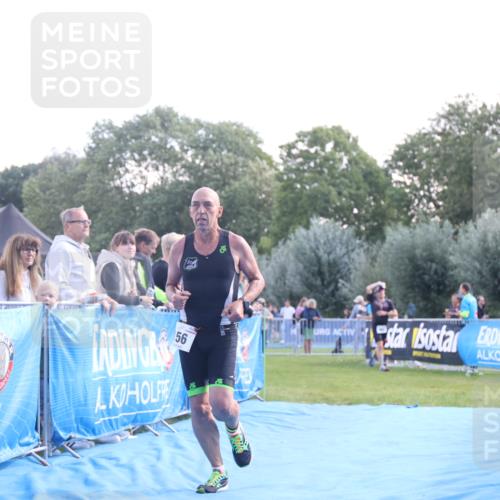 25.08.2024 - Elbe Triathlon Hamburg H.Heesch http://msf.ph/oto/6858811 25.08.2024 10:57:13 Ziel 127, 156 meine-sportfotos.de