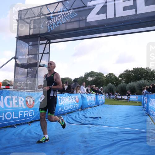 25.08.2024 - Elbe Triathlon Hamburg H.Heesch http://msf.ph/oto/6858895 25.08.2024 10:57:14 Ziel 156 meine-sportfotos.de
