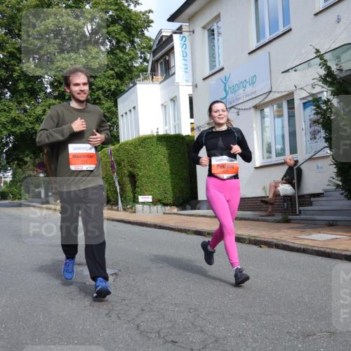 25.08.2024 - 20. Blankeneser Heldenlauf Strokosch-Dieckow http://msf.ph/oto/6858913 25.08.2024 09:52:58 Ziel 225, 226 meine-sportfotos.de