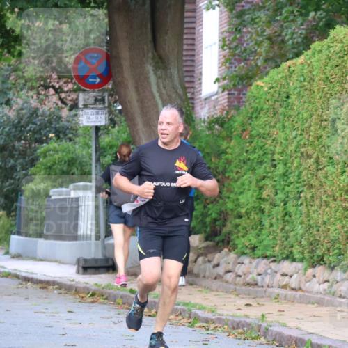 25.08.2024 - 20. Blankeneser Heldenlauf Strokosch-Dieckow http://msf.ph/oto/6859017 25.08.2024 09:54:04 Ziel 116, 229, 230 meine-sportfotos.de