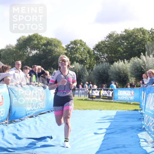 25.08.2024 - Elbe Triathlon Hamburg H.Heesch http://msf.ph/oto/6859021 25.08.2024 10:57:44 Ziel 108, 244 meine-sportfotos.de