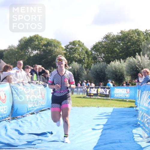 25.08.2024 - Elbe Triathlon Hamburg H.Heesch http://msf.ph/oto/6859024 25.08.2024 10:57:44 Ziel 108, 244 meine-sportfotos.de