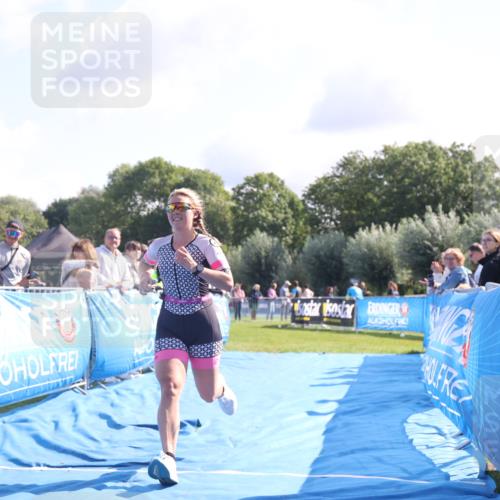 25.08.2024 - Elbe Triathlon Hamburg H.Heesch http://msf.ph/oto/6859039 25.08.2024 10:57:44 Ziel 108, 244 meine-sportfotos.de