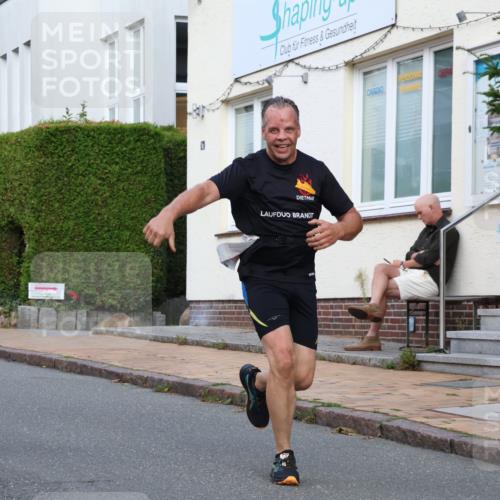 25.08.2024 - 20. Blankeneser Heldenlauf Strokosch-Dieckow http://msf.ph/oto/6859056 25.08.2024 09:54:08 Ziel 116, 229, 230 meine-sportfotos.de
