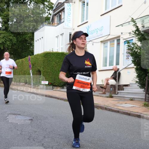 25.08.2024 - 20. Blankeneser Heldenlauf Strokosch-Dieckow http://msf.ph/oto/6859075 25.08.2024 09:54:09 Ziel 116, 229, 230 meine-sportfotos.de