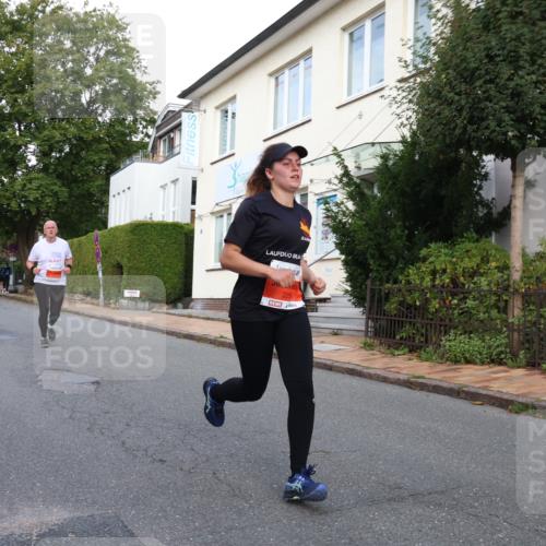 25.08.2024 - 20. Blankeneser Heldenlauf Strokosch-Dieckow http://msf.ph/oto/6859084 25.08.2024 09:54:09 Ziel 116, 229, 230 meine-sportfotos.de