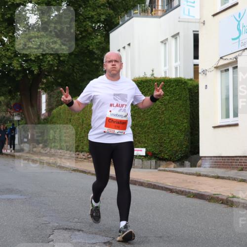 25.08.2024 - 20. Blankeneser Heldenlauf Strokosch-Dieckow http://msf.ph/oto/6859090 25.08.2024 09:54:10 Ziel 116, 229, 230 meine-sportfotos.de