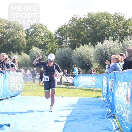 25.08.2024 - Elbe Triathlon Hamburg H.Heesch http://msf.ph/oto/6859101 25.08.2024 10:58:12 Ziel 146 meine-sportfotos.de